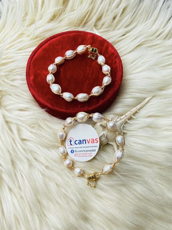Exclusive pearl bracelet 1 pair