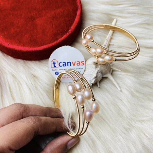 Adjustable pearl bracelet  1 pair