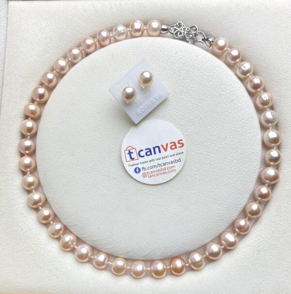 Peach Pearl Necklace